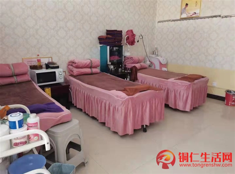 美容院轉讓，客源穩(wěn)定，接手即可經營?。? />
	<div   id=